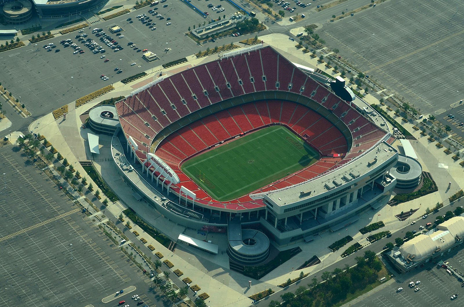 Vip Tailgate Party Kansas City Chiefs vs Los Angeles Chargers at Arrowhead Stadium Parking Lots