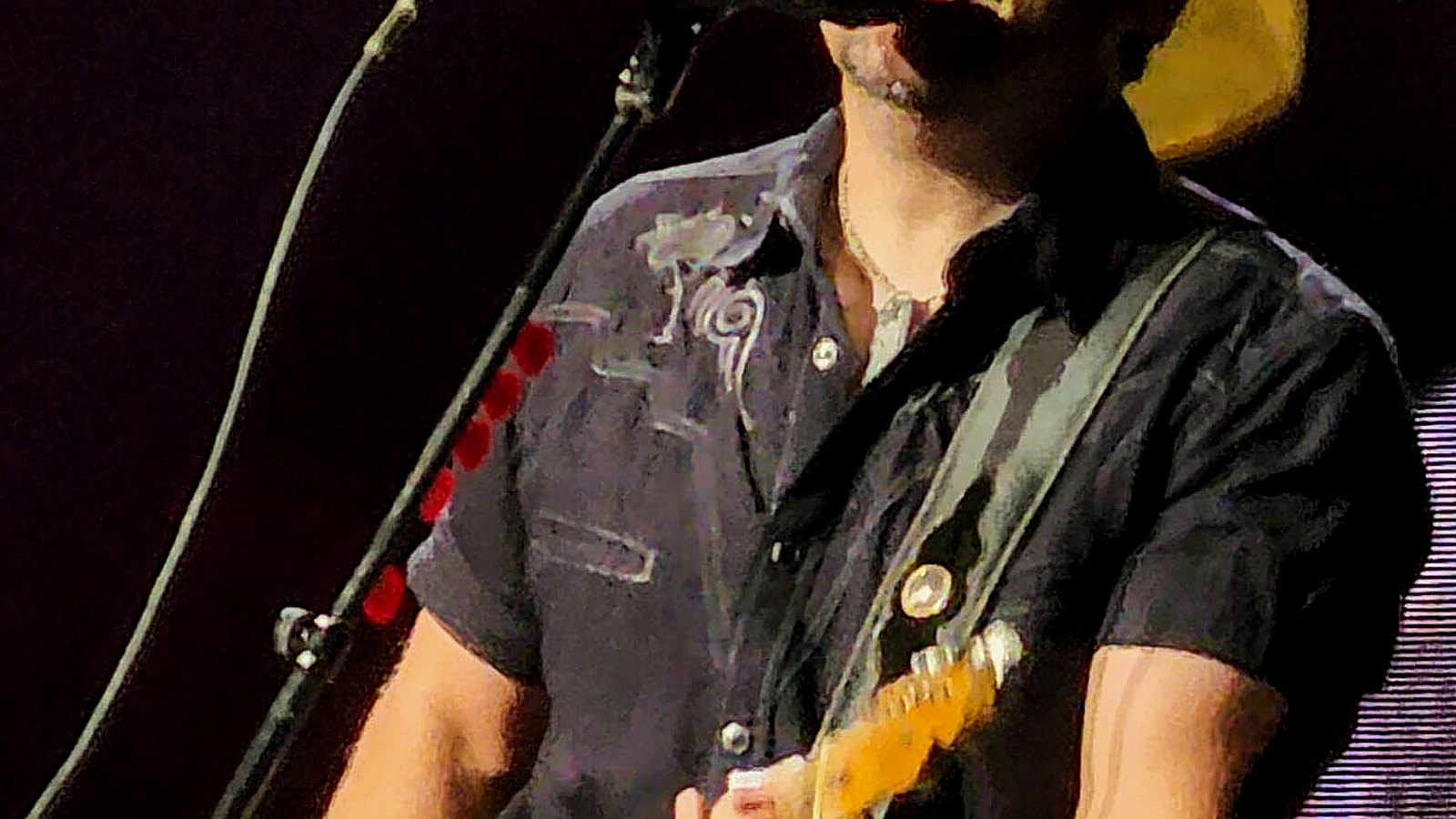 Brad Paisley at Encore Theatre At Wynn Las Vegas