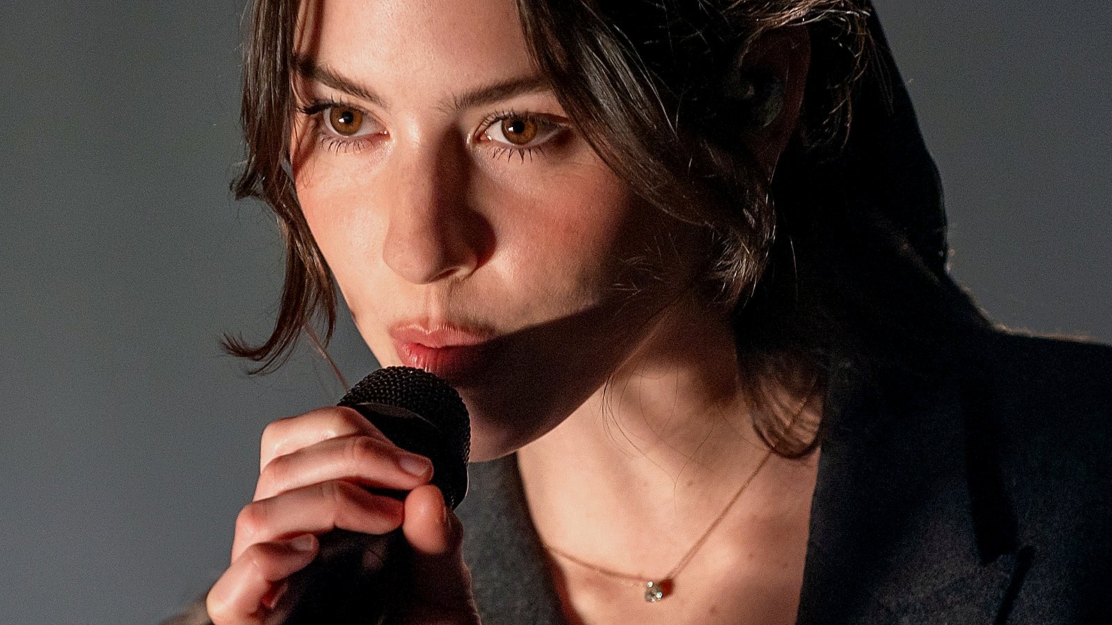 Gracie Abrams at Moda Center at the Rose Quarter