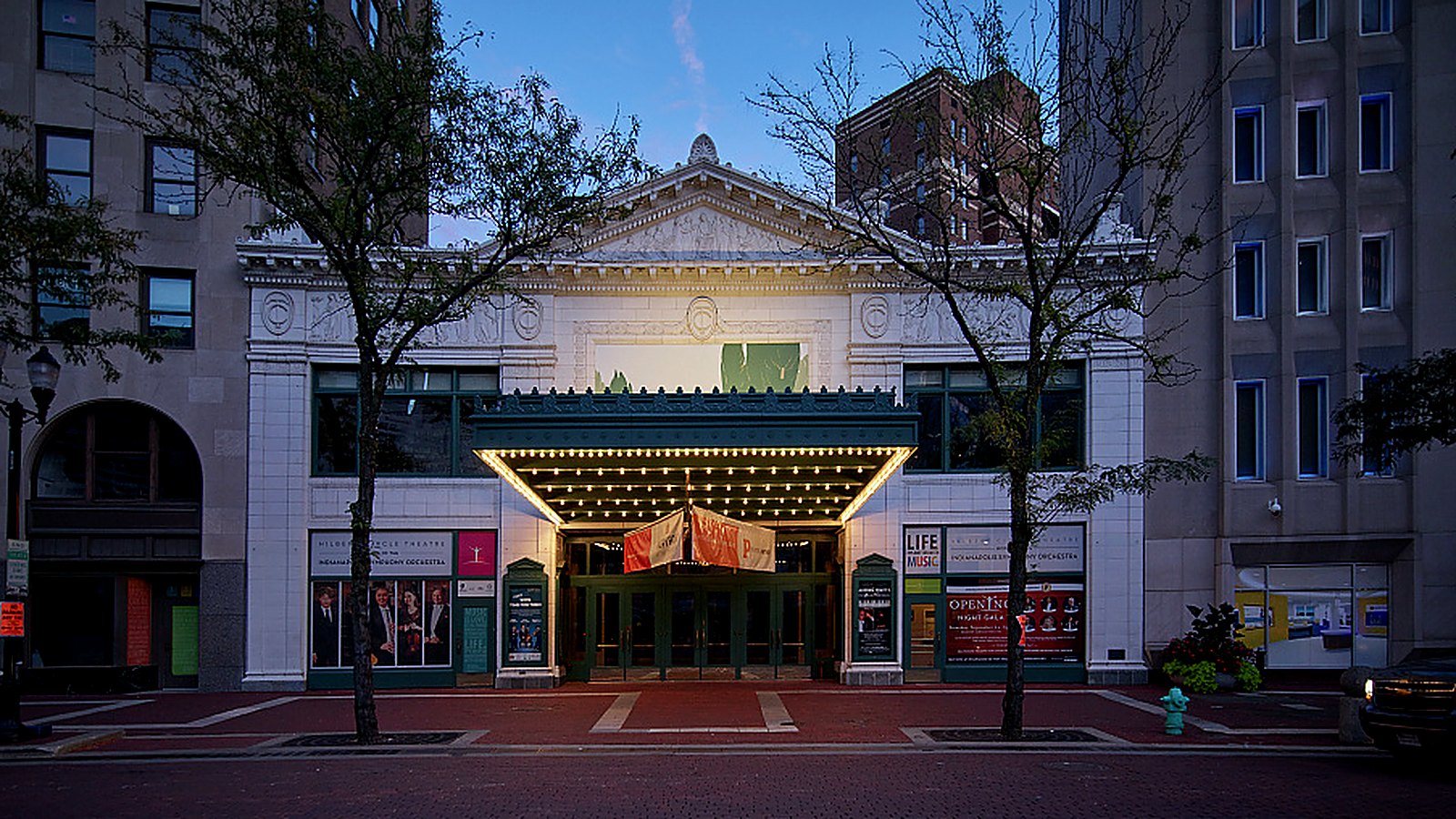 Mandy Gonzalez With The Indianapolis Symphony Orchestra at Hilbert Circle Theatre