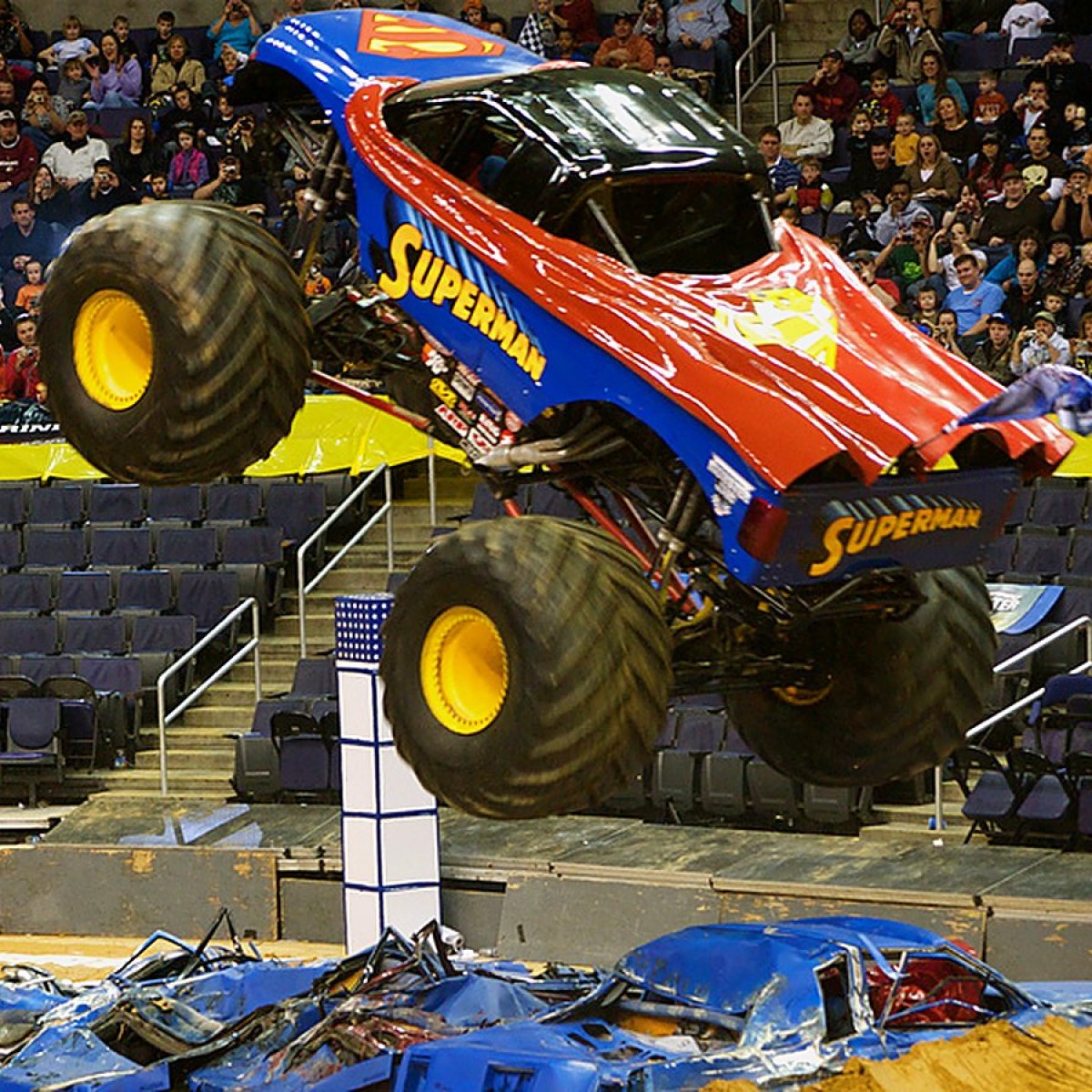 Hot Wheels Monster Trucks Live