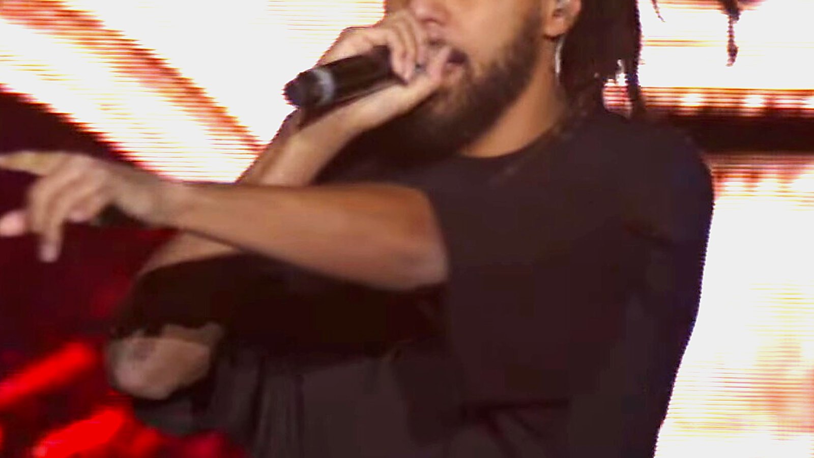 J Cole at Mortgage Matchup Center