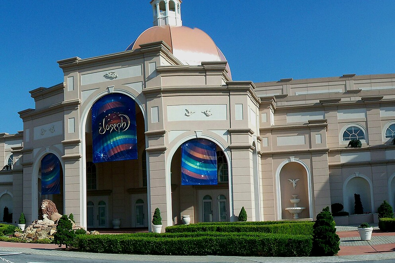 New Jersey Nights at King's Castle Theatre