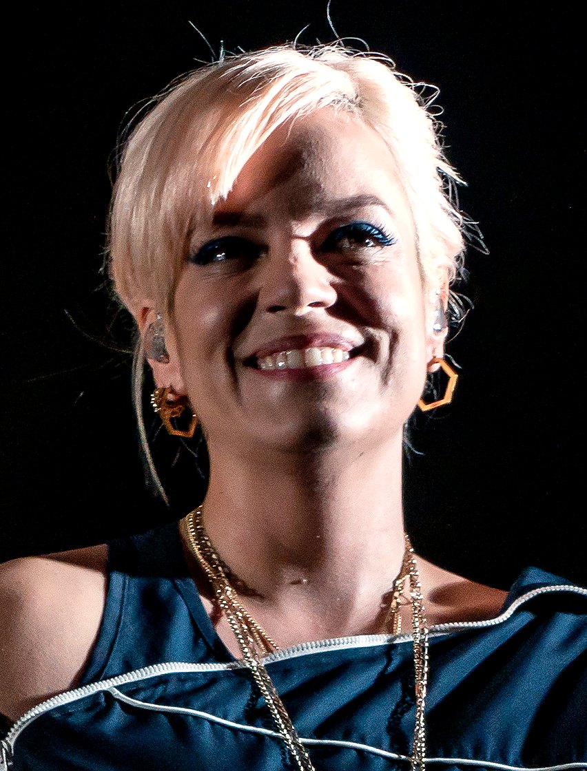 Lily Allen at The Chicago Theatre