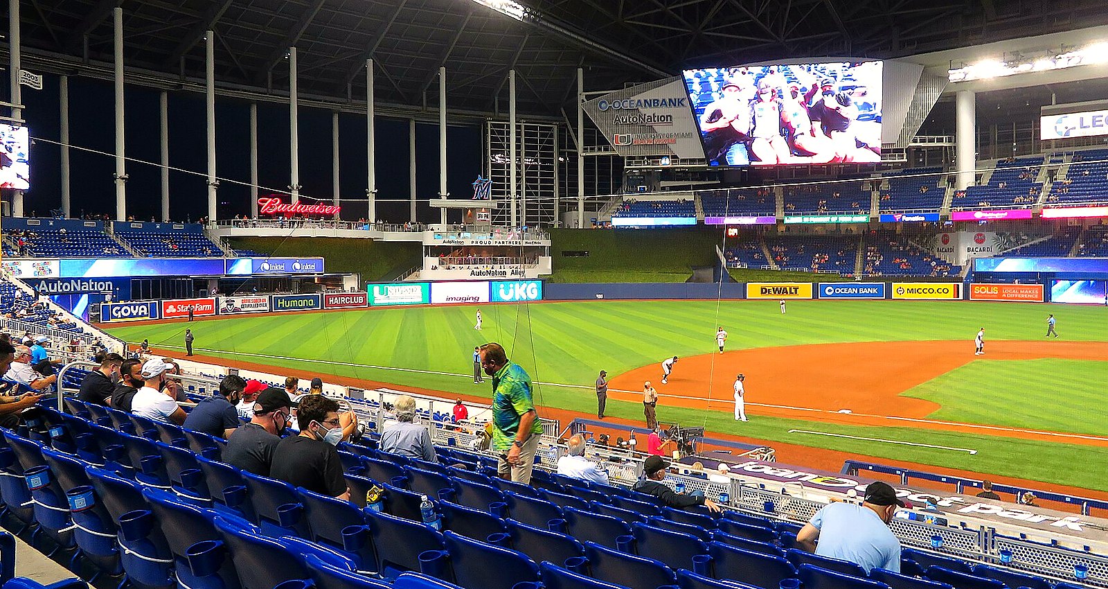 Miami Marlins vs New York Mets at loanDepot park