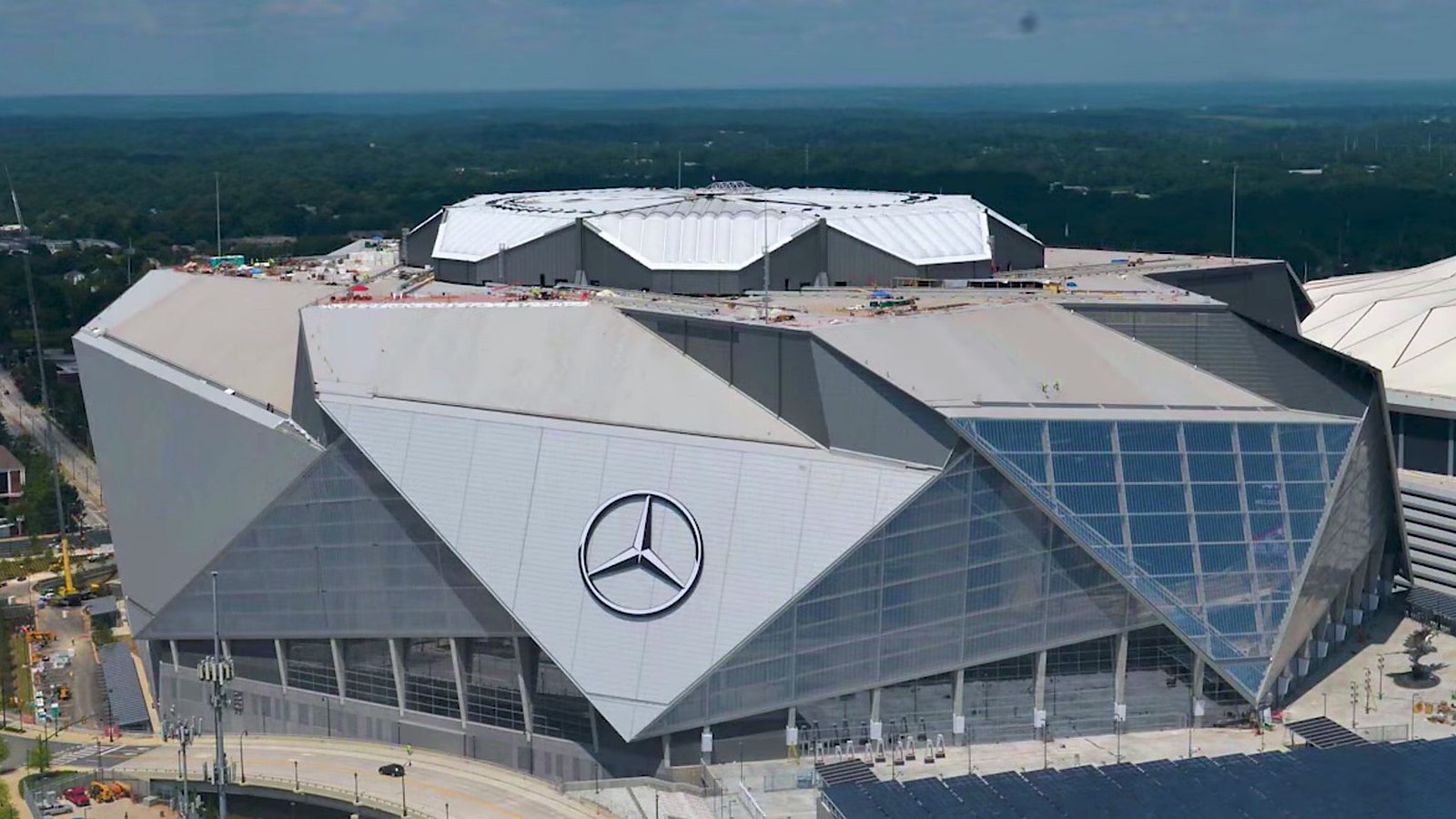 Ed Sheeran Macklemore Lukas Graham Aaron Rowe at Mercedes-Benz Stadium