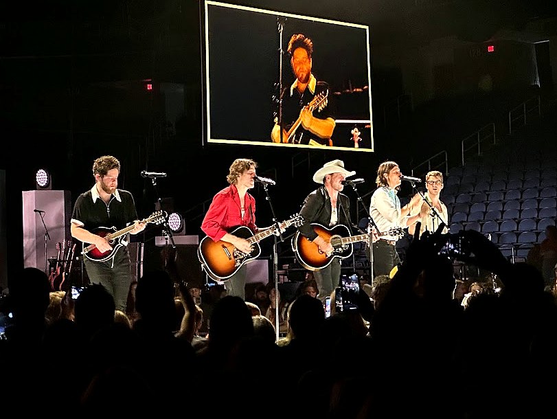 Needtobreathe Drew And Ellie Holcomb at Skyla Credit Union Amphitheatre