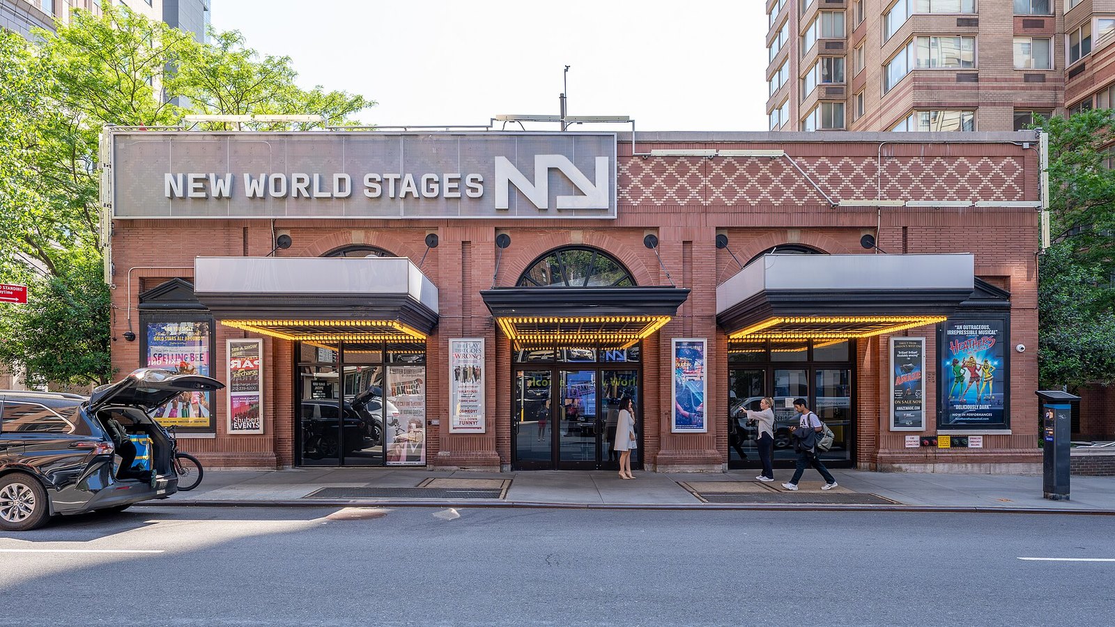 A Kidman Carol at New World Stages: Stage 3
