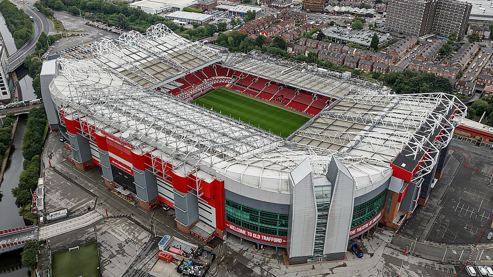 Manchester United Fc vs Liverpool Fc at Old Trafford