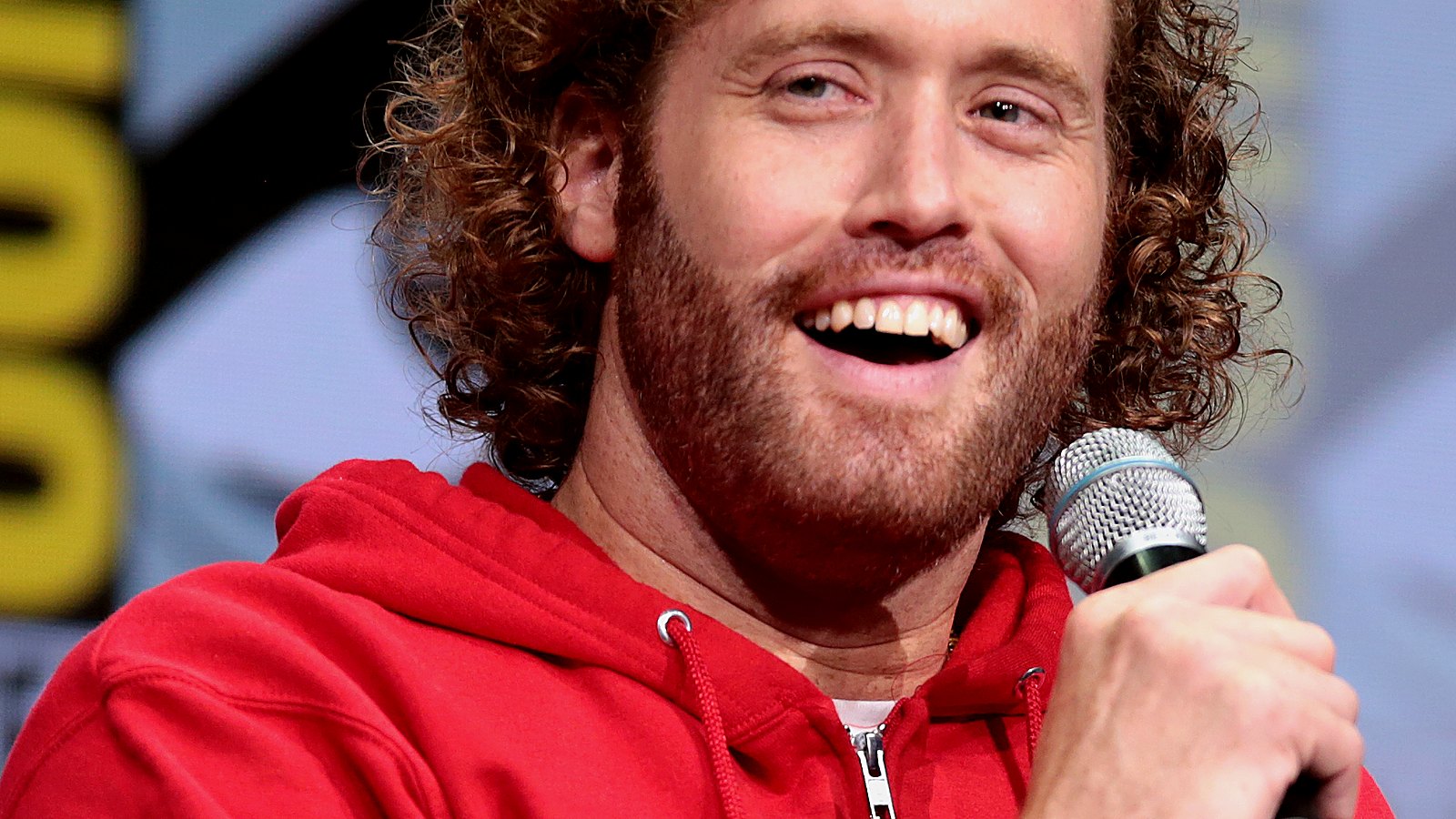 T J Miller at Wiseguys Comedy Cafe - Town Square