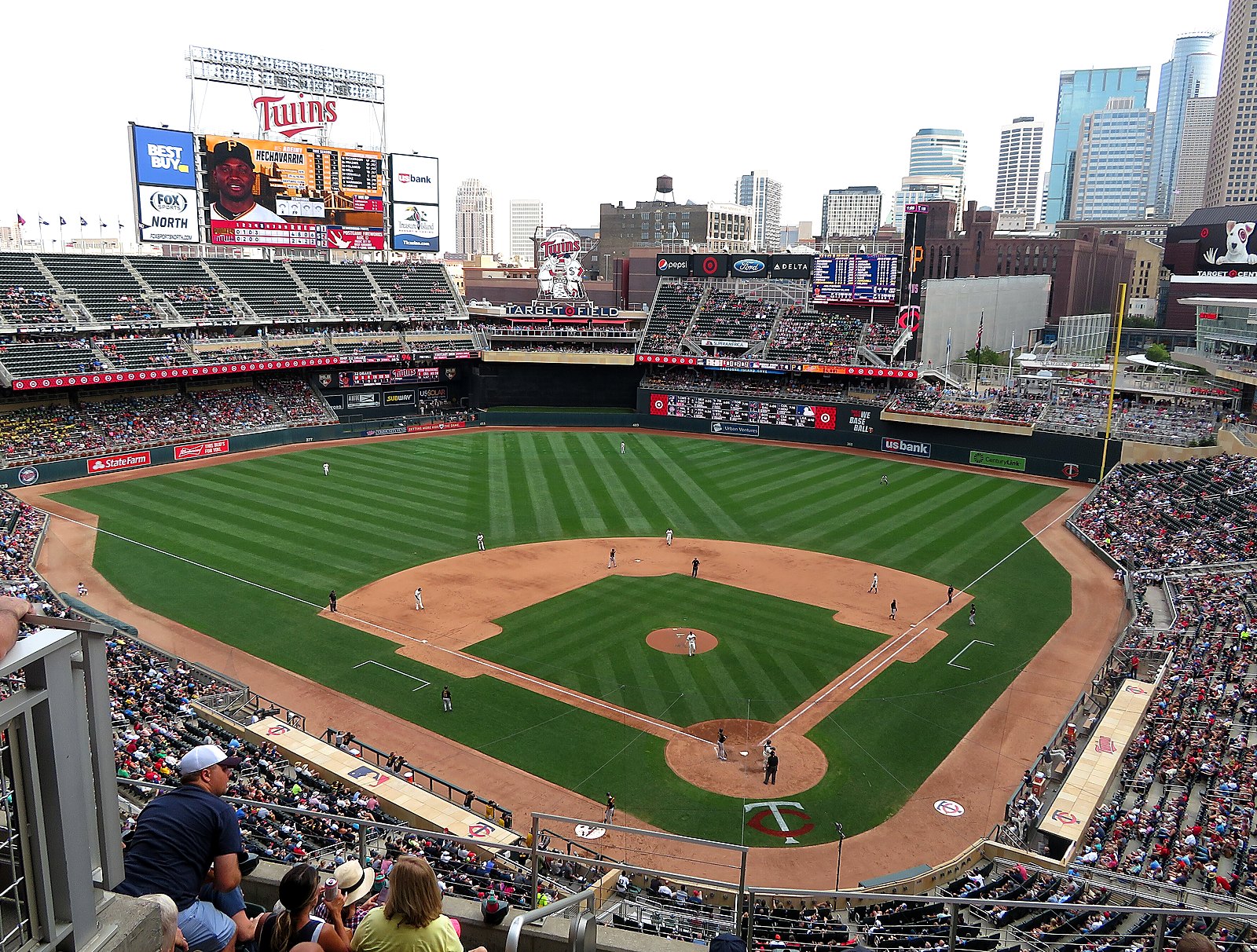 Minnesota Twins vs Cleveland Guardians at Target Field