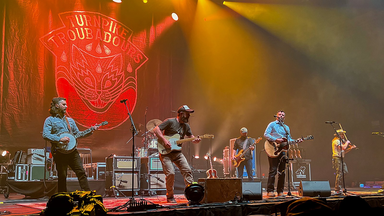 Turnpike Troubadours at F&M Bank Amphitheater of Long Beach