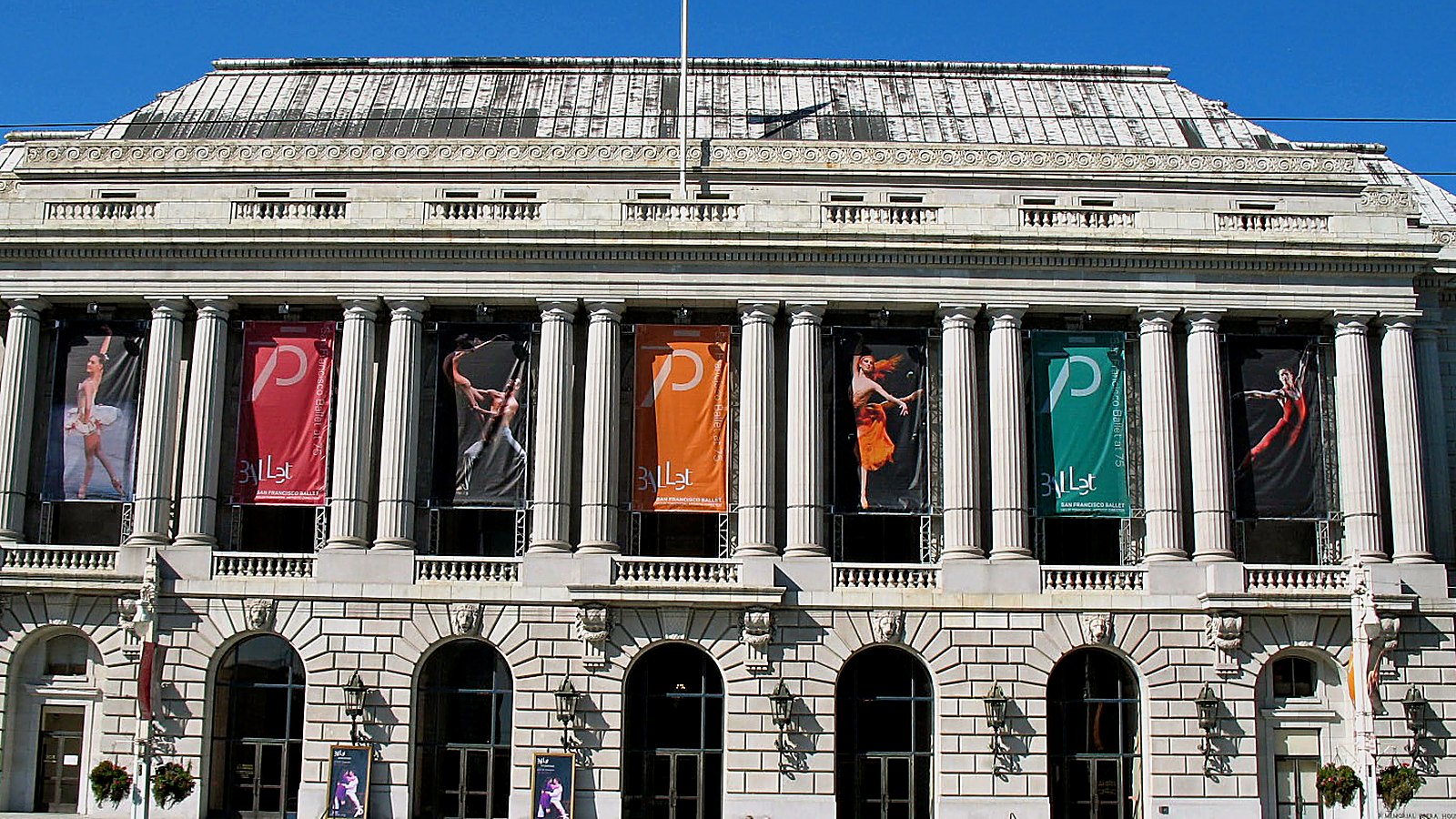San Francisco Opera Simon Boccanegra at War Memorial Opera House